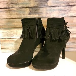 Black fringe ankle boots, Size 7